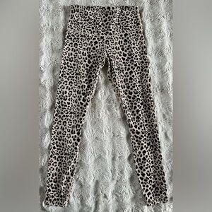 Varley leopard print leggings size small